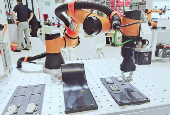  AUBO-i16 協(xié)作機器人